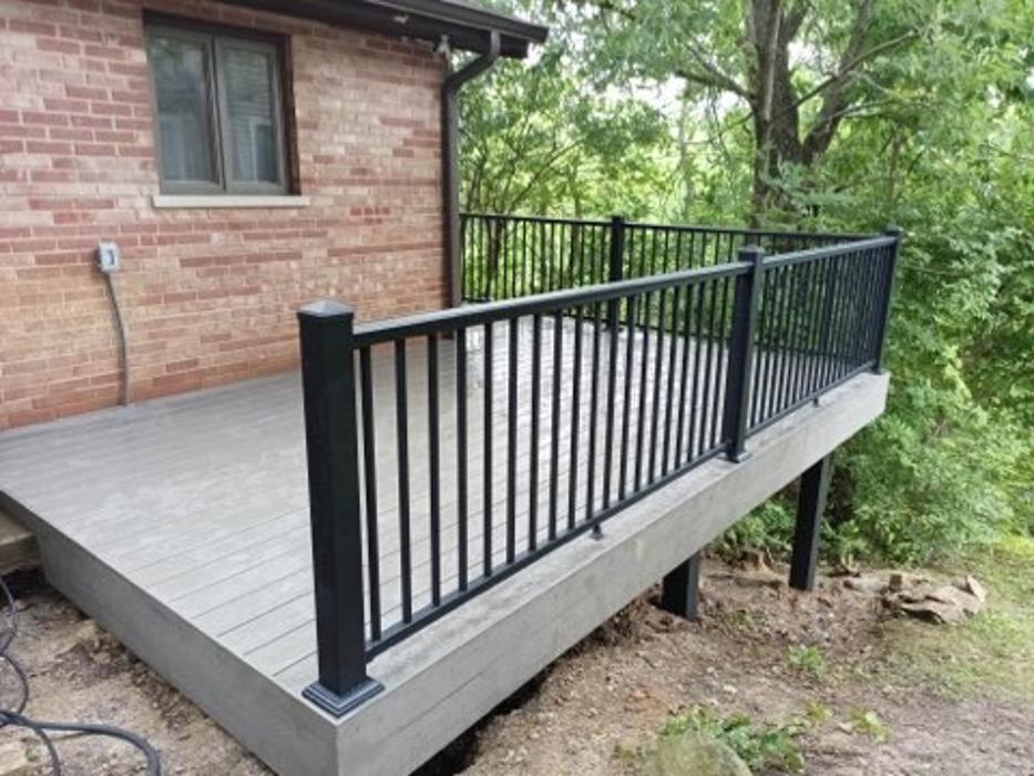 Estridge Deck and Patio LLC Image