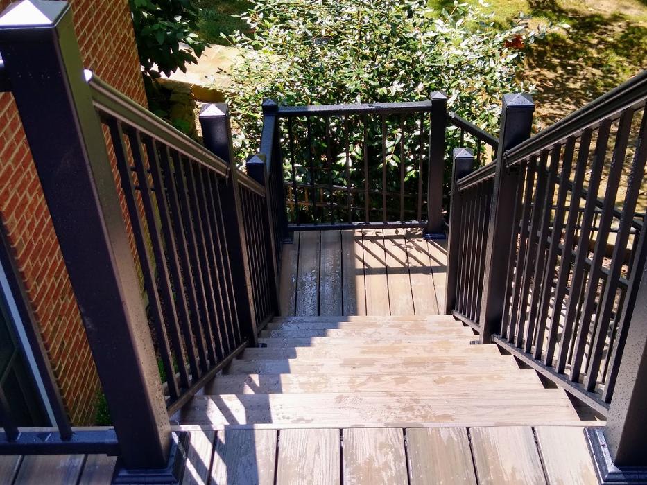 Estridge Deck and Patio LLC Image
