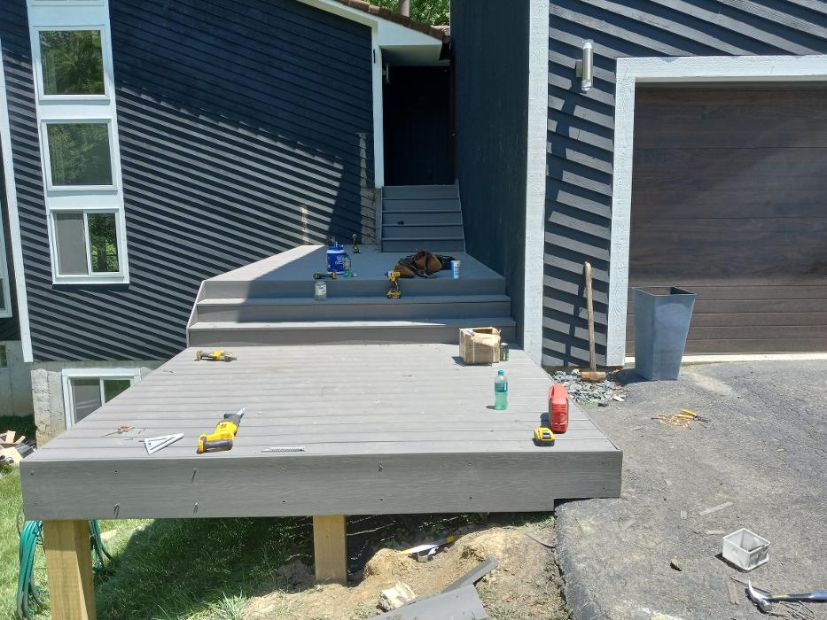Estridge Deck and Patio LLC Image