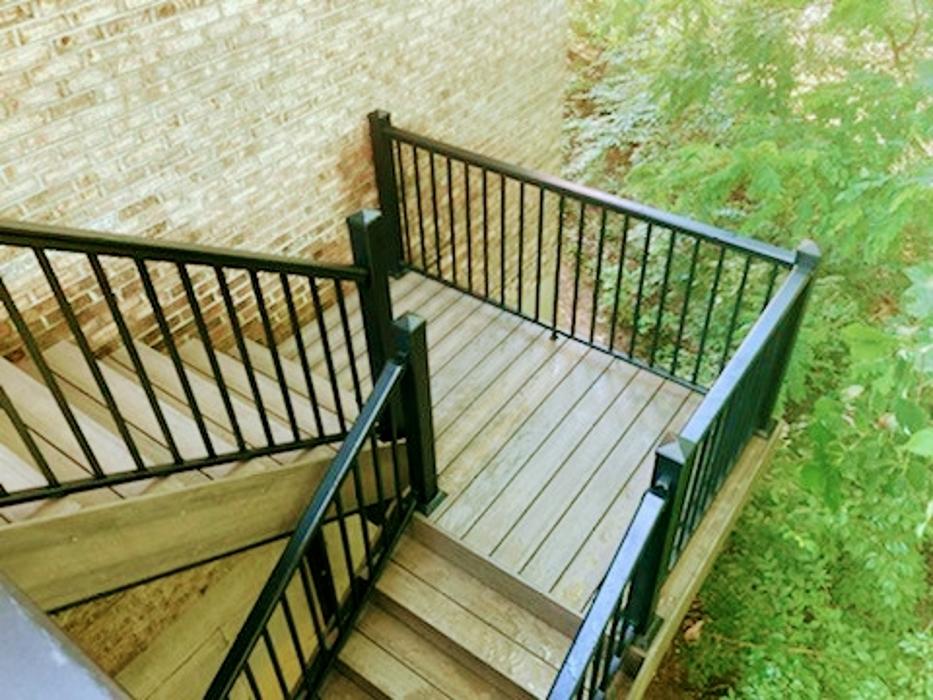 Estridge Deck and Patio LLC Image