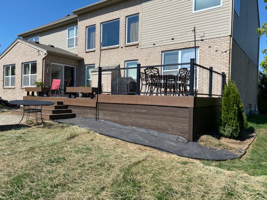 Estridge Deck and Patio LLC Image