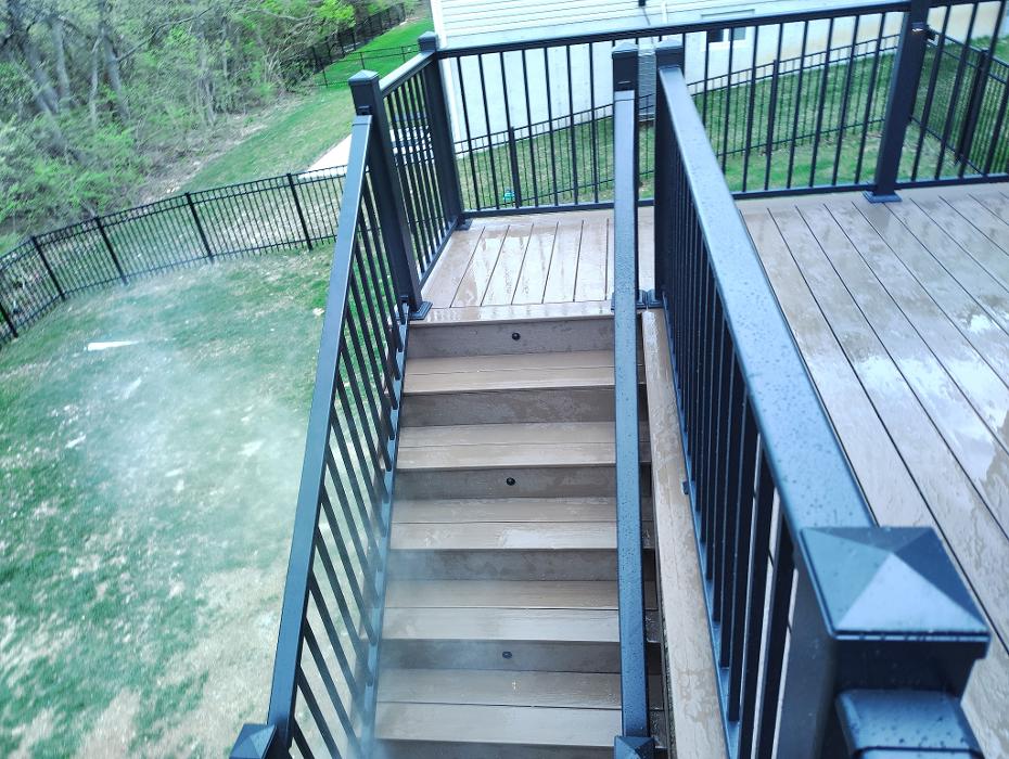 Estridge Deck and Patio LLC Image