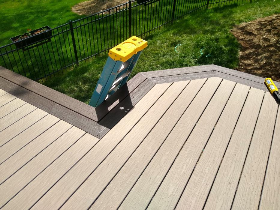 Estridge Deck and Patio LLC Image