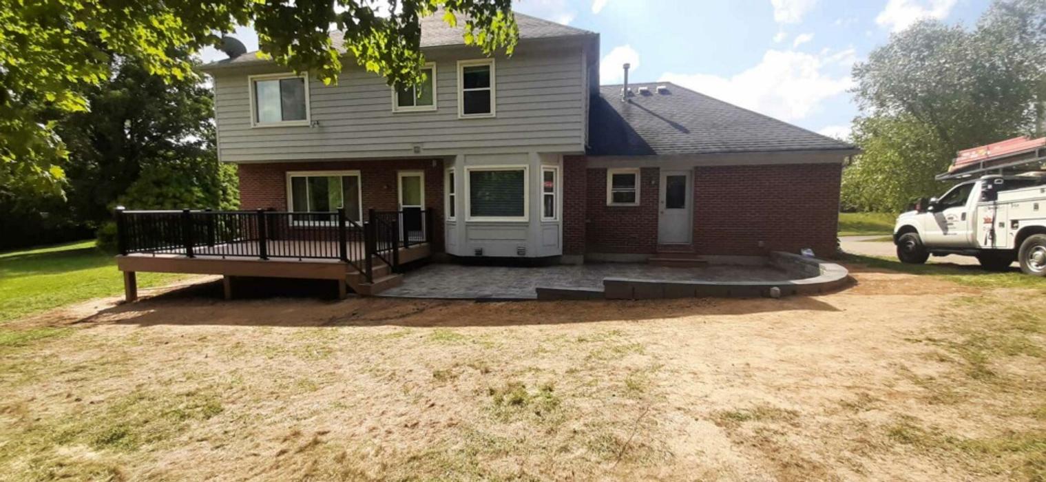 Estridge Deck and Patio LLC Image