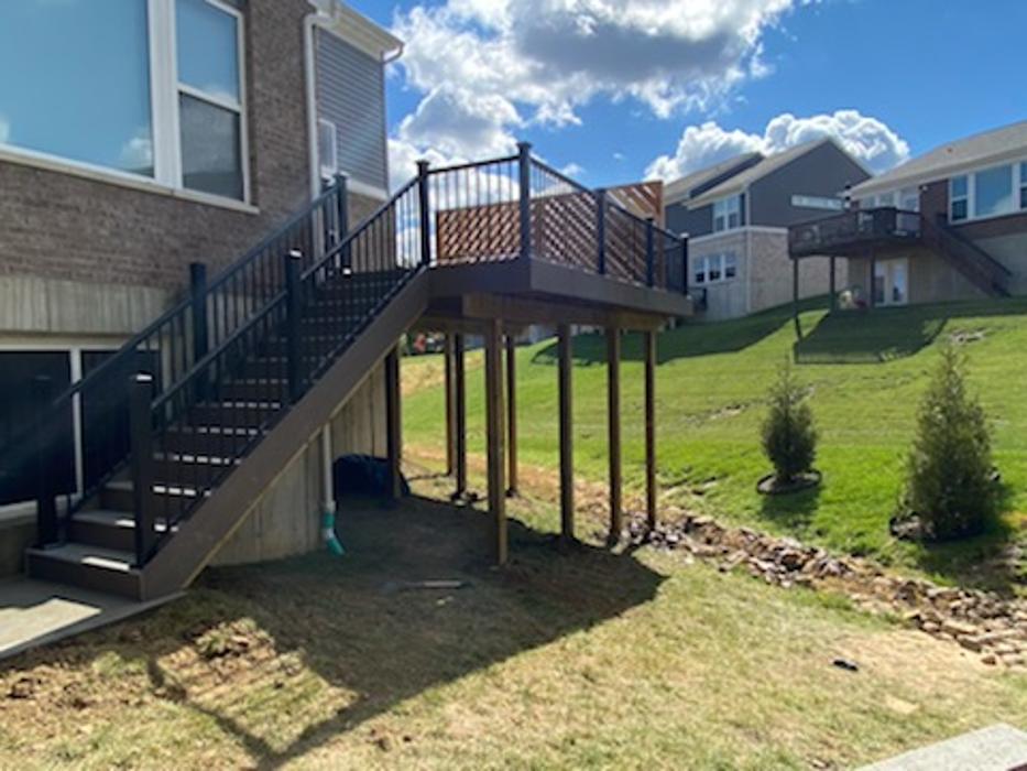 Estridge Deck and Patio LLC Image