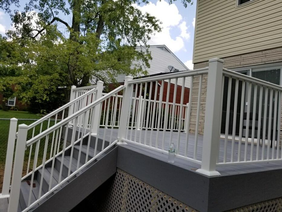 Estridge Deck and Patio LLC Image