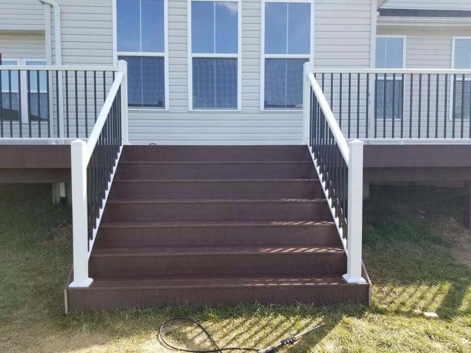 Estridge Deck and Patio LLC Image