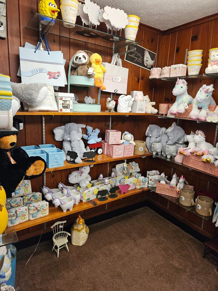 Swan Floral & Gift Shop - Erlanger, KY