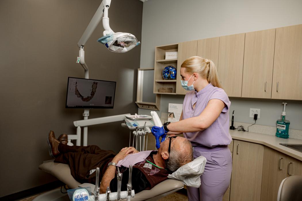 Aspen Dental - Hialeah, FL Image