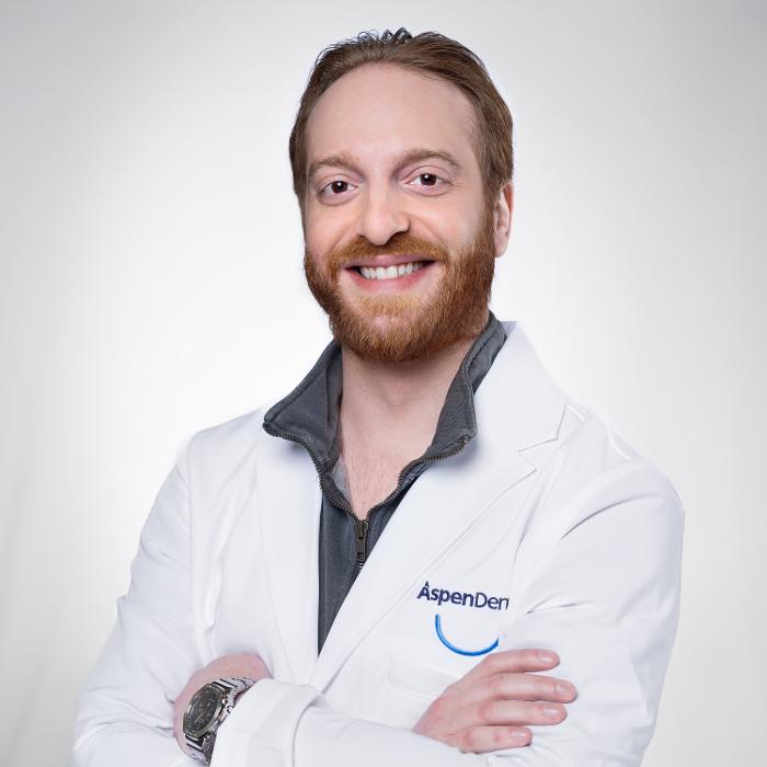 Benjamin Grossman Logo