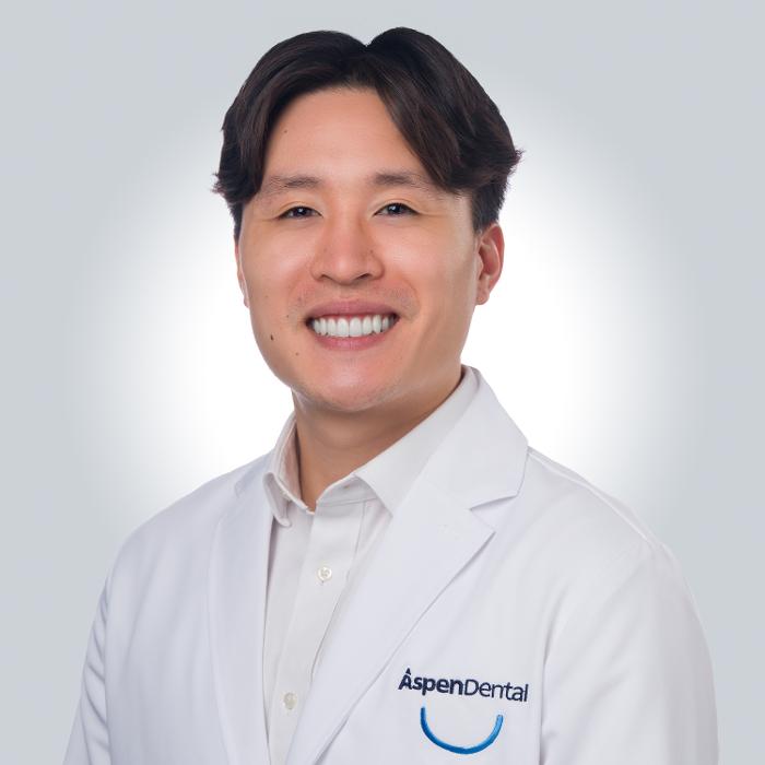 Bryan Zhong, DDS, DMD Logo
