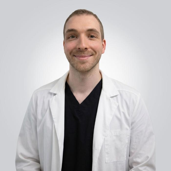 Michael Agulnick, DDS, DMD Logo