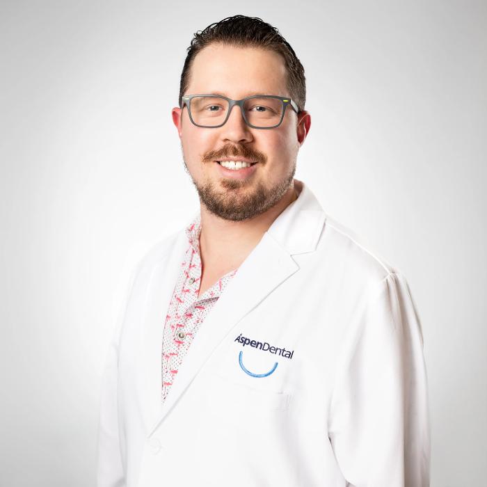 Douglas Lindley Logo