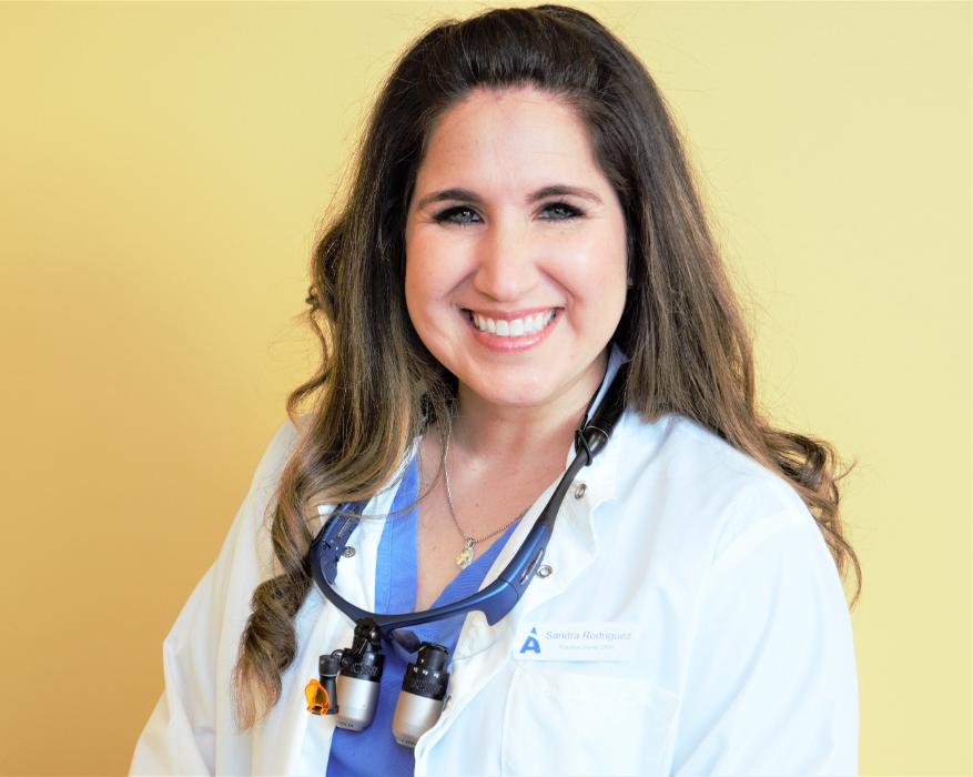 Sandra Rodriguez, DDS, DMD Logo