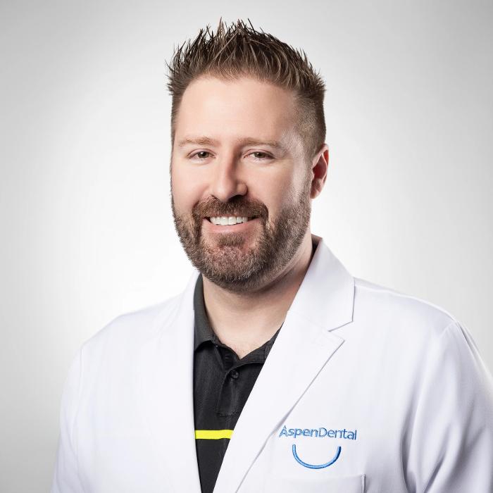 Jeffrey Livingston, DDS, DMD Logo