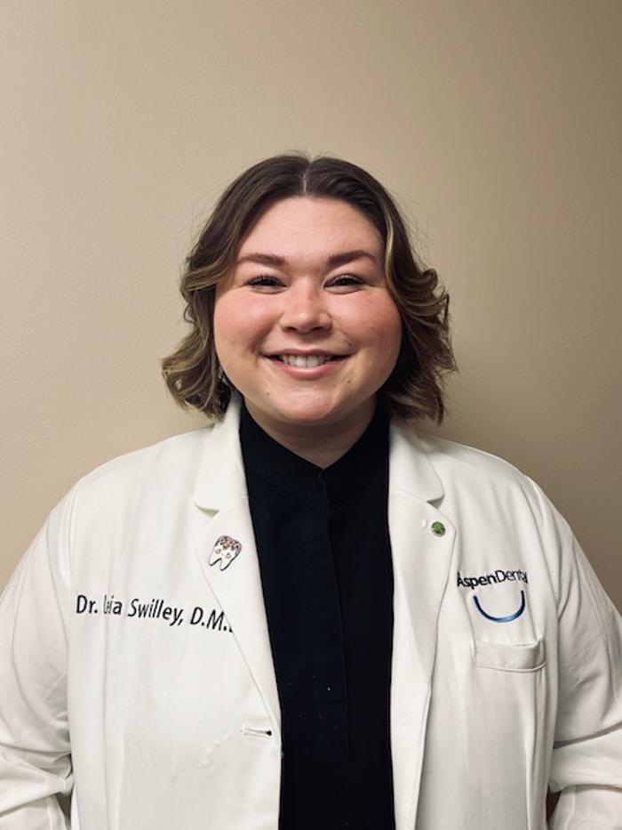 Leia Swilley, DDS, DMD Logo