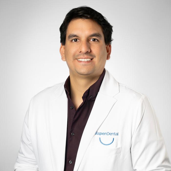 Luis Valdivia Montoya Logo