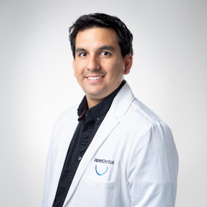 Luis Valdivia Montoya Logo