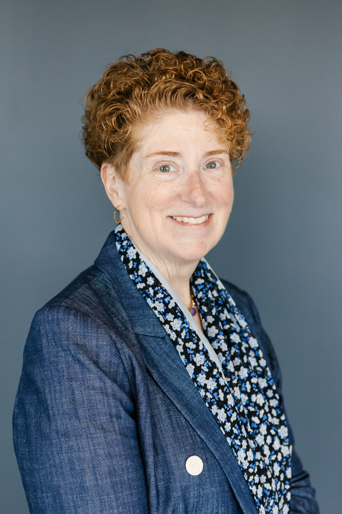 Joy Hollinshead, DDS, DMD Logo