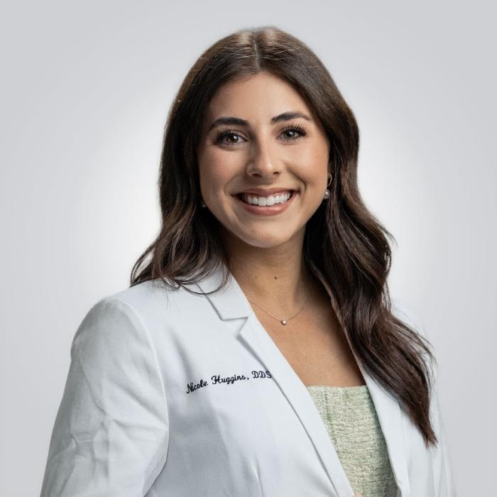 Niki Huggins, DDS, DMD Logo