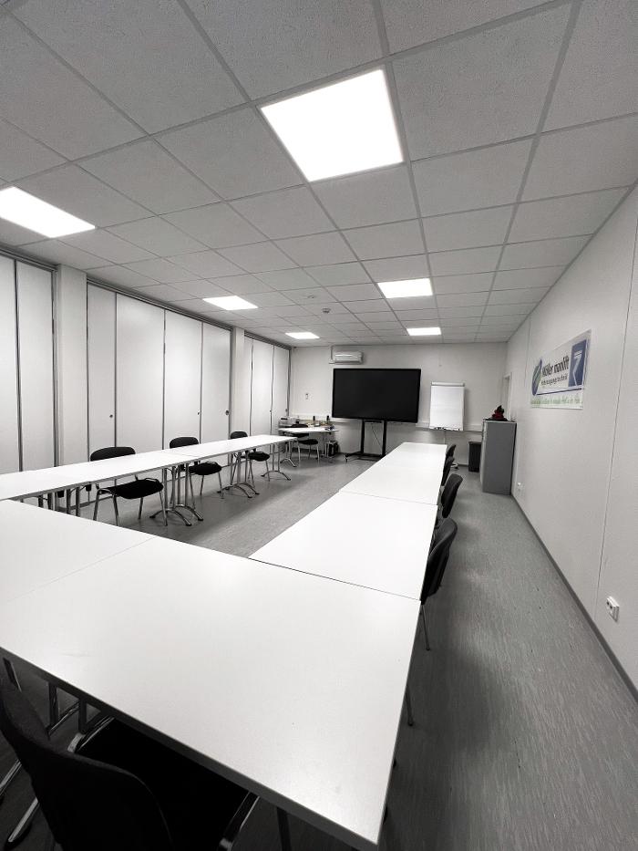 Möller manlift | Arbeitsbühnen | Schweinfurt, Oslostraße in Schweinfurt