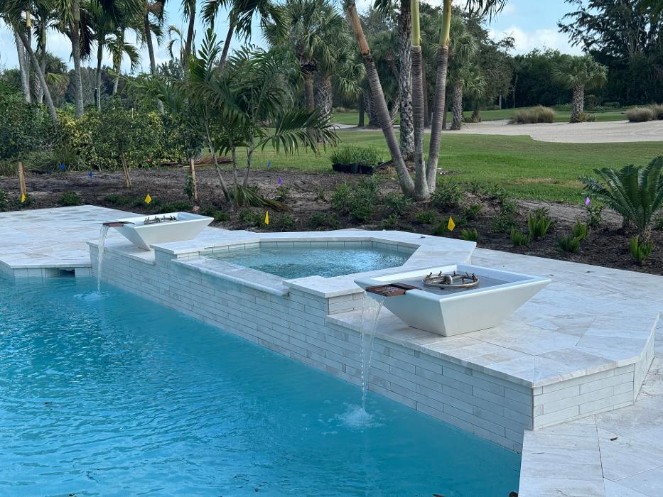 Blue Stone Pavers Logo