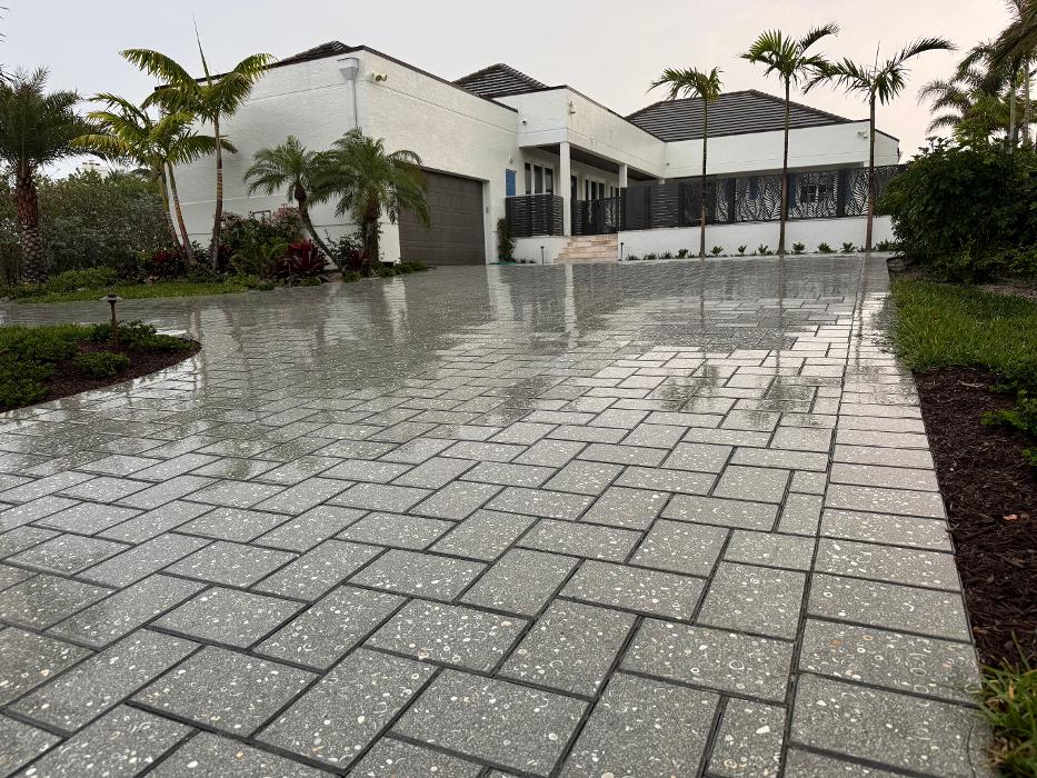 Blue Stone Pavers Image
