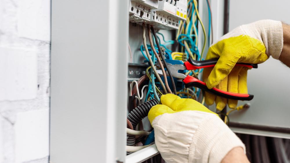 Elektro-Heinrich | Inh. Torben Heinrich, Kleinfeldstraße in Schwegenheim