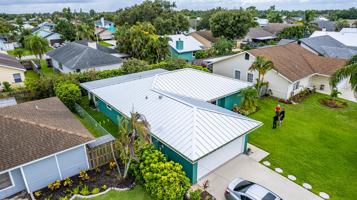 Total Roofing Systems The Metal Roof Experts Image