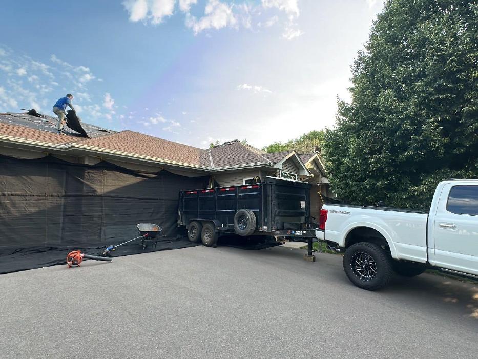 Atlanta Roofing Specialists Image