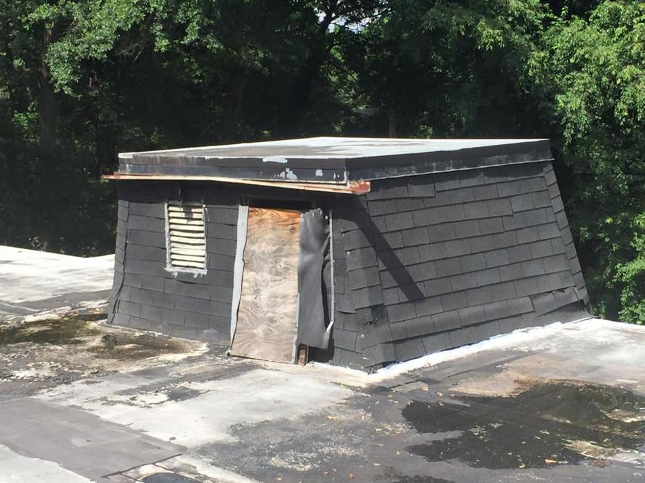 Atlanta Roofing Specialists Image