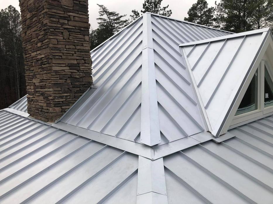 Atlanta Roofing Specialists Image