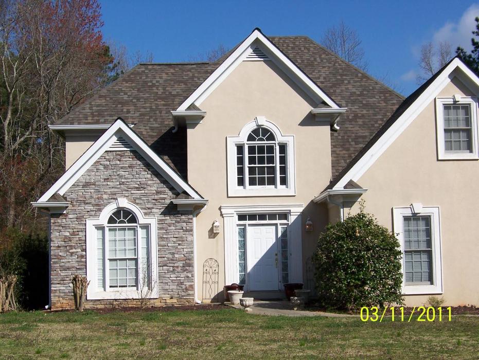 Atlanta Roofing Specialists Image