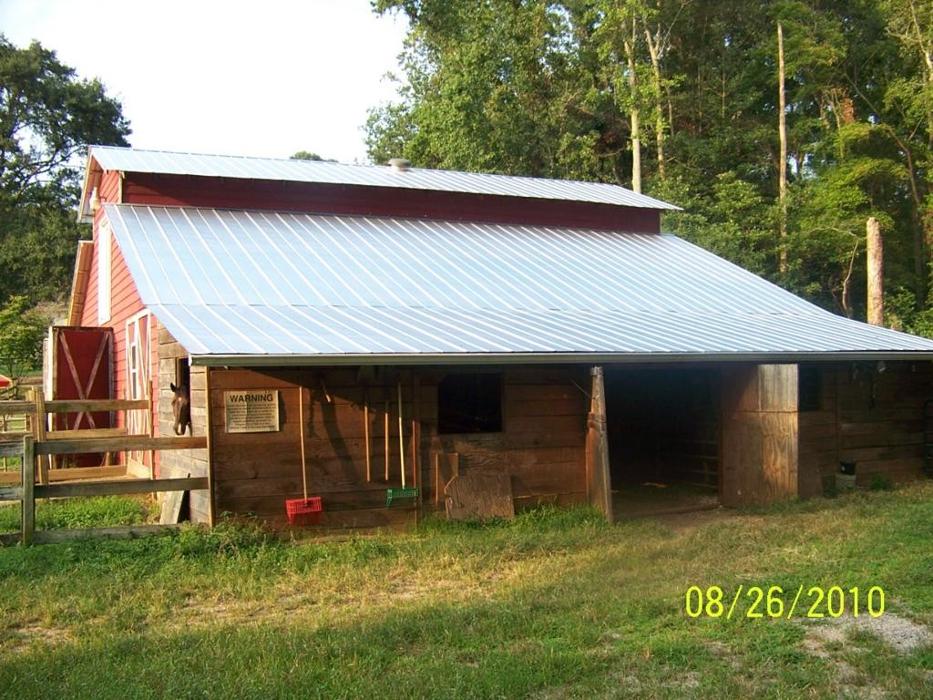 Atlanta Roofing Specialists Image