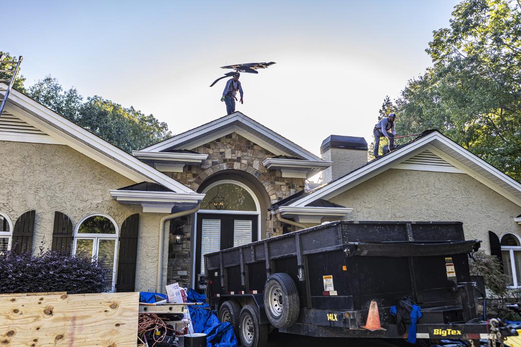 Atlanta Roofing Specialists Image