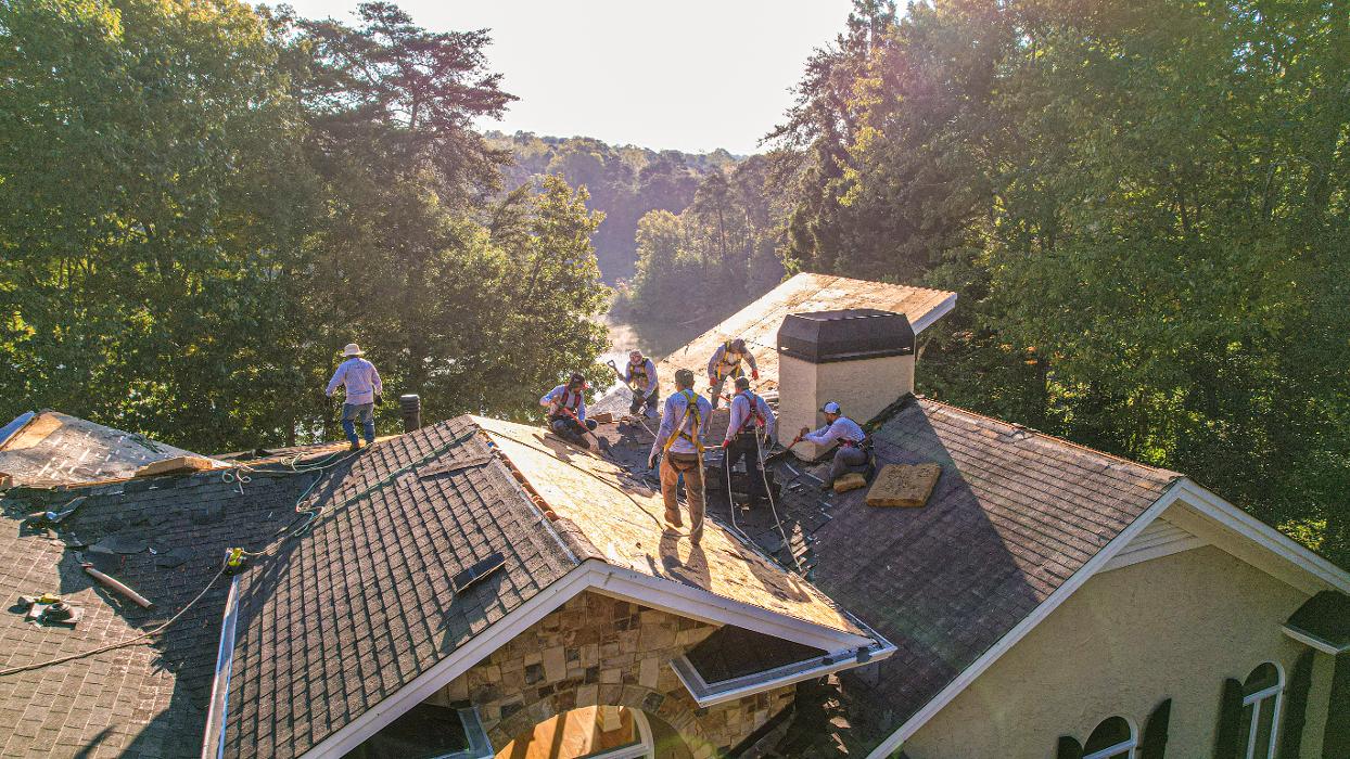 Atlanta Roofing Specialists Image