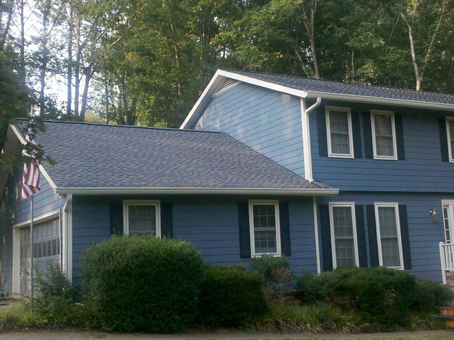 Atlanta Roofing Specialists Image