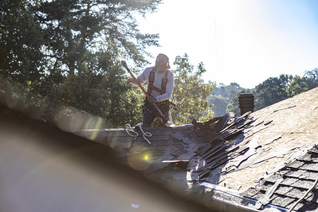 Atlanta Roofing Specialists Image