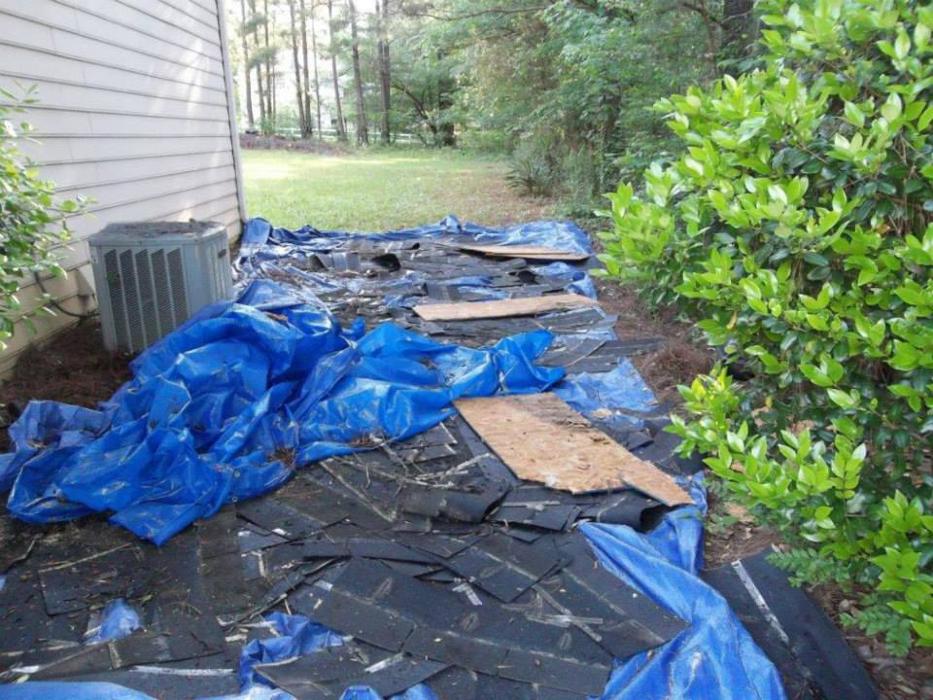 Atlanta Roofing Specialists Image