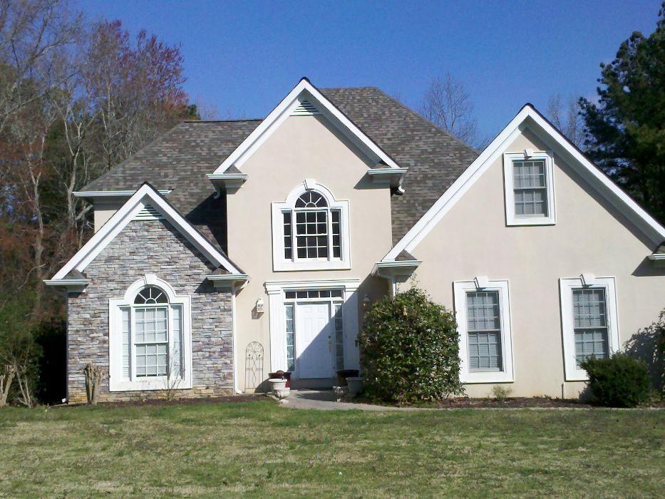 Atlanta Roofing Specialists Image