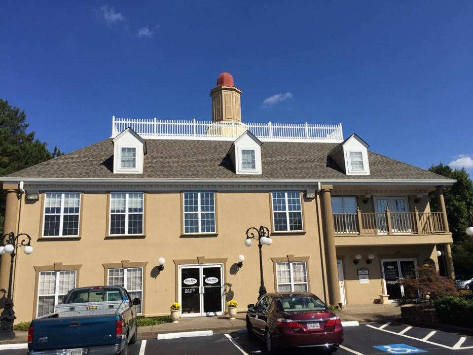 Atlanta Roofing Specialists Image