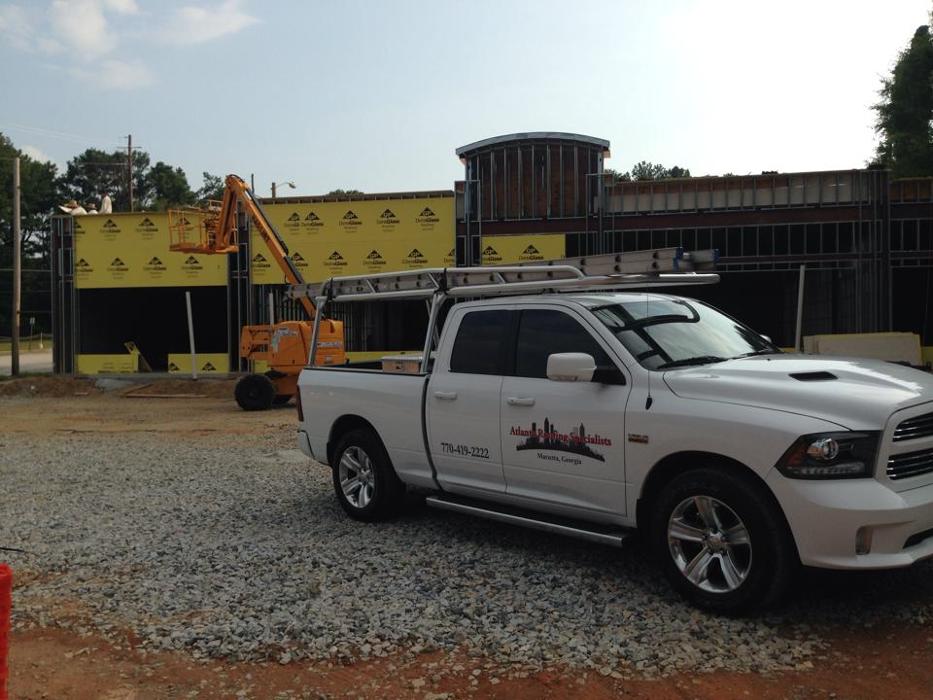 Atlanta Roofing Specialists Image