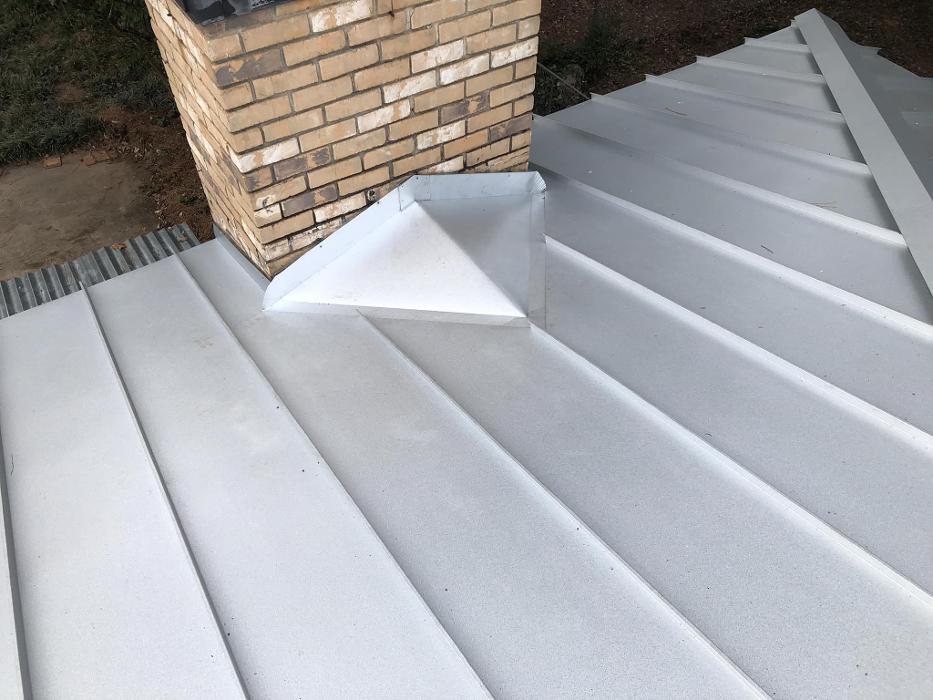 Atlanta Roofing Specialists Image