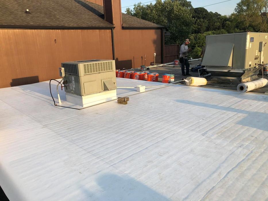 Atlanta Roofing Specialists Image