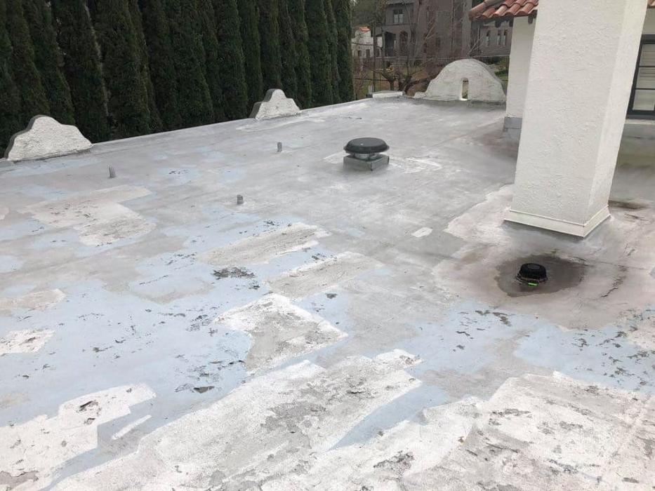 Atlanta Roofing Specialists Image