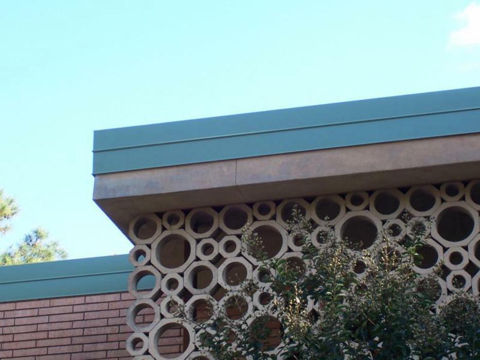 Atlanta Roofing Specialists Image