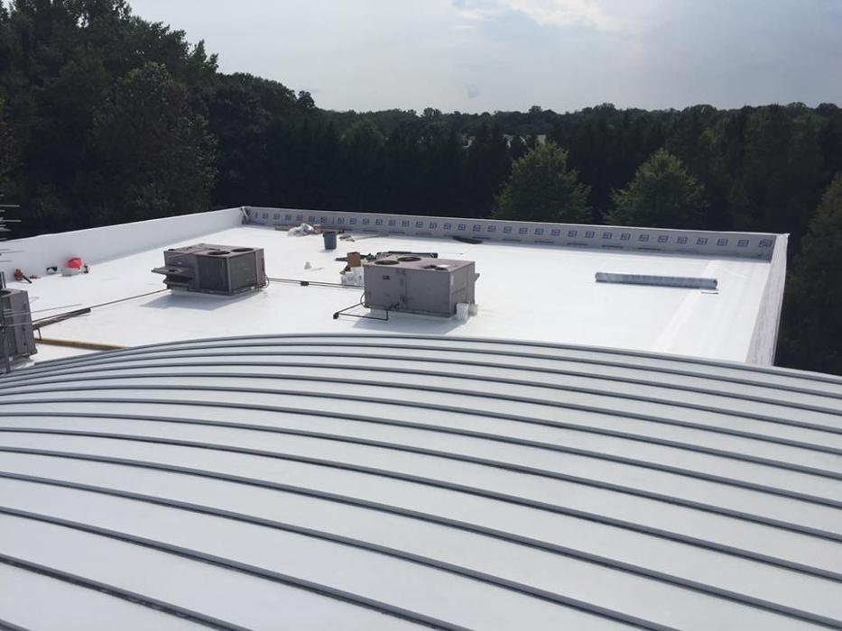Atlanta Roofing Specialists Image