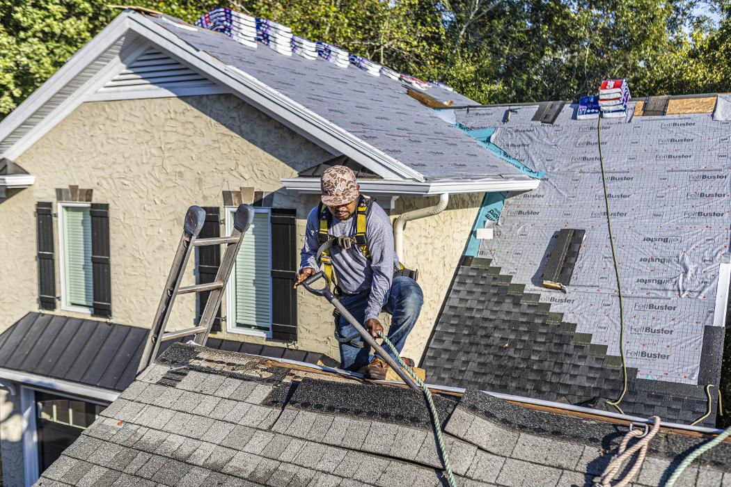 Atlanta Roofing Specialists Image
