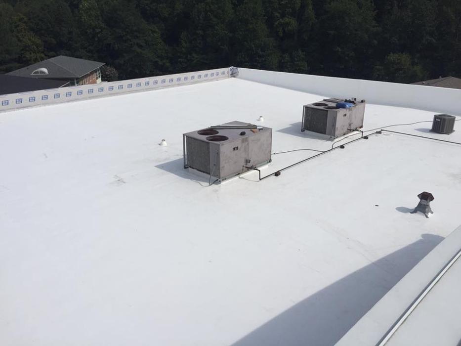 Atlanta Roofing Specialists Image