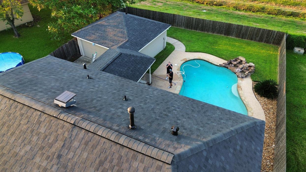 Modern BYLT Roofing Image